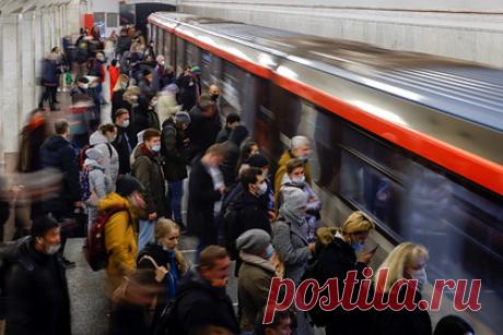 Жители мегаполисов России назвали характерные черты своих земляков. Жители мегаполисов России назвали доброту и отзывчивость основными чертами своих земляков. Исключением оказалась только столица — москвичи увидели в себе равнодушие и торопливость. Жители Санкт-Петербурга чаще отмечали в земляках вежливость, казанцы — гостеприимность, а омичи и ростовчане — чувство юмора.