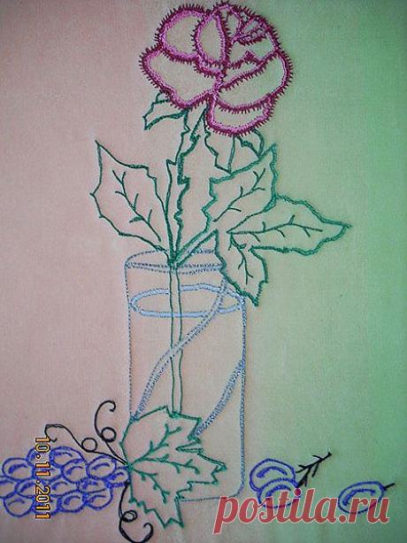 Панно.Рисование на швейной машинке.