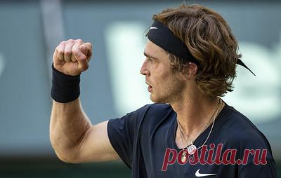 Рублев вышел в третий круг турнира серии "Мастерс" в Цинциннати. Во втором круге россиянин обыграл хорвата Марина Чилича в трех сетах