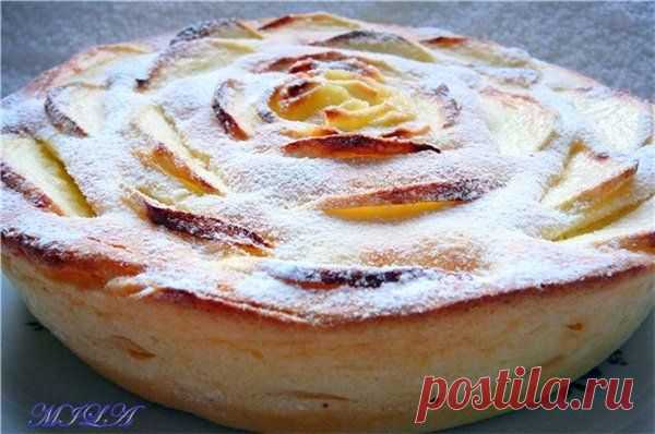 Творожная запеканка с яблоками