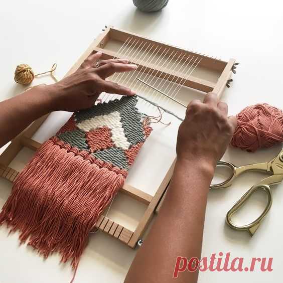 МИР ПОДАРКОВ -ВЯЗАНИЕ,РУКОДЕЛИЕ,ХЭНД-МЕЙД