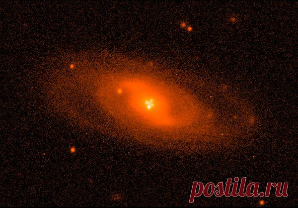 Гравитационная линза и квазар Крест Эйнштейна | АСТРОновости