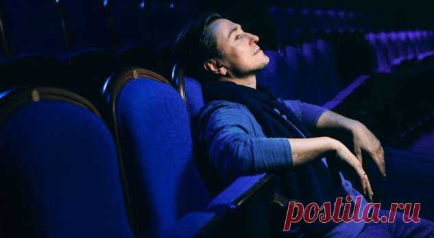 «Ваши любимые девочки»: Сергей Безруков показал редкий кадр с женой и дочерью . Милая Я