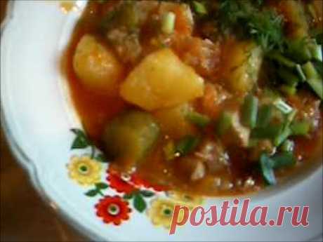 Свинина с солеными огурцами / Porc sauté aux  cornichons salés