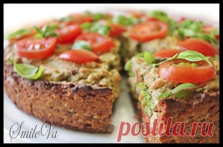 Киш – солен сладкиш – с нахут, бадеми, броколи/тиква и сос от гъби и киноа | SmileValley