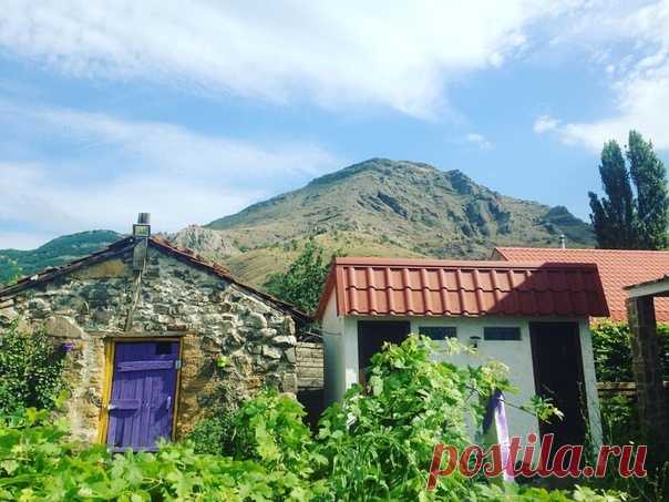 Доброе утро! Прекрасный Крым снова радует солнцем) #крымгоры #крым #крымутро