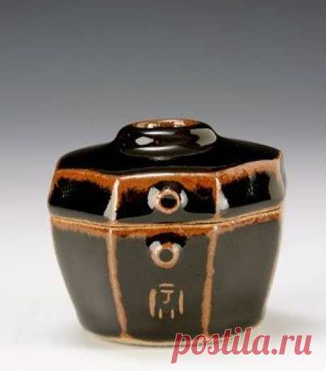 Найдено на сайте studiopottery.co.uk.
