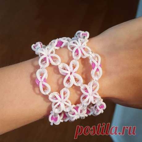 Made a bracelet out of that thingy 😊