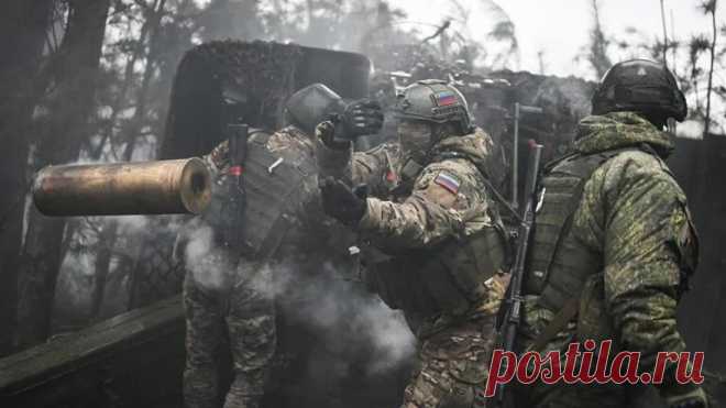 Риа Новости сообщает, что российские военные атаковали место, где проводилось совещание командиров ВСУ и СБ