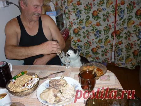 №3-Э-э,хозяин!Ето моя рюмка!Отдай!!!