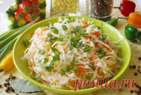 Капуста получается очень вкусной и моментально "сметается" с стола!😉