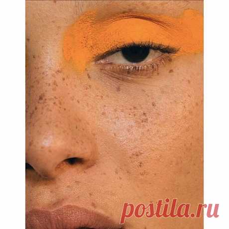 Adwoa Aboah - Focus Make-up
#AdwoaAboah#Orange#MakeUp#SuperModel#Beauty#NYFW#LFW#MFW#PFW#DigitalFashion#FashionTrends#Inspiration#TagWalk
regram @100_s
