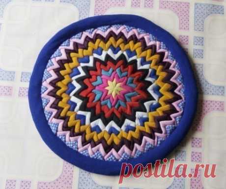 Коврик из лоскутков.