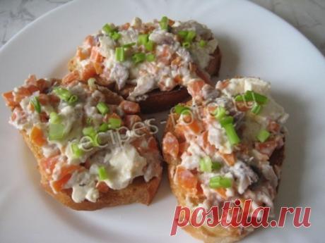 Бутерброды с селедкой как с красной икрой