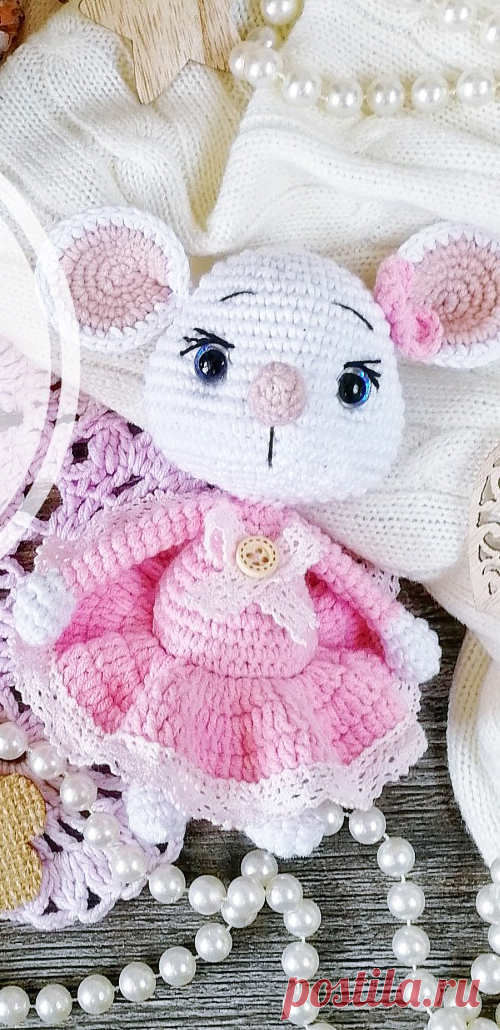 PDF Мышка Маша крючком. FREE crochet pattern; Аmigurumi doll patterns. Амигуруми схемы и описания на русском. Вязаные игрушки и поделки своими руками #amimore - Мышь, мышка, мышонок, крыса.