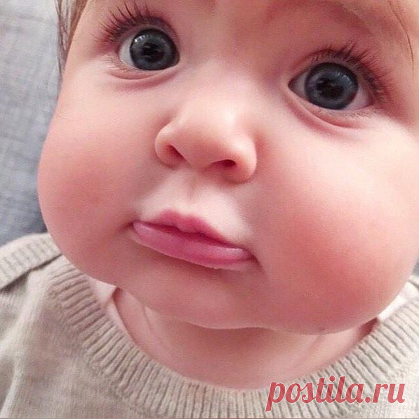 Сегодня просто счастливым сделал мой день мальчик лет трёх-четырёх)) Он бежал за родителями и кричал 