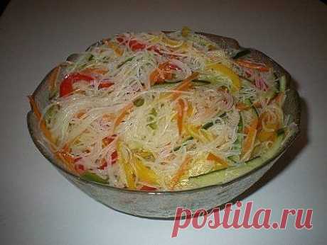 Салат «Фунчоза с овощами»