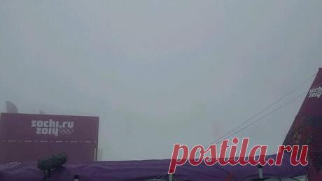 Туман опустился на биатлонный комплекс &quot; Лаура&quot; Мужской масс- старт перенесен на более позднее время.