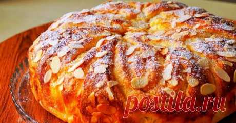 Домашний яблочный пирог с миндалем - Со Вкусом