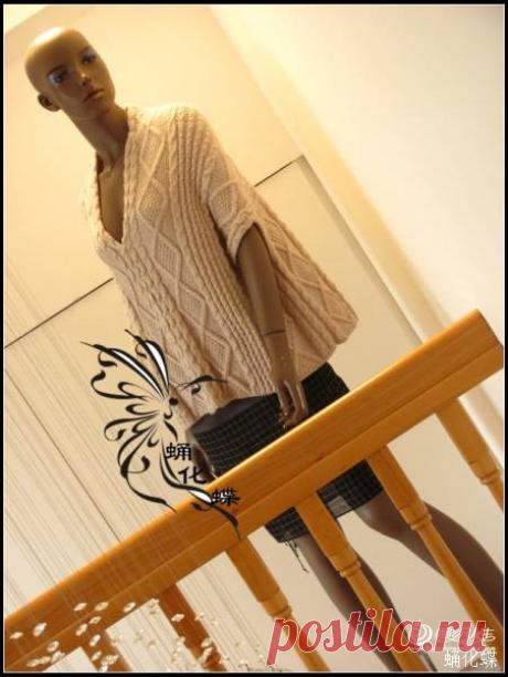 Вязание спицами. Стильная вещица.