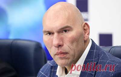 Валуев: за российских спортсменов болеют даже в недружественных странах. Санкции не могут касаться вещей, где зарабатываются деньги, сообщил бывший чемпион мира по боксу, депутат Госдумы