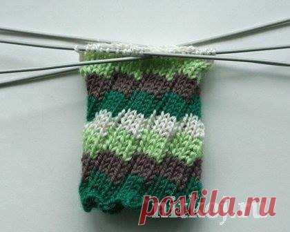 (1) Facebook