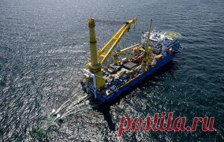 Bloomberg: завершение укладки &quot;Северного потока - 2&quot; в водах ФРГ намечено на 12 сентября. В конце июля сообщалось, что баржа &quot;Фортуна&quot; продолжает работу на заключительном участке