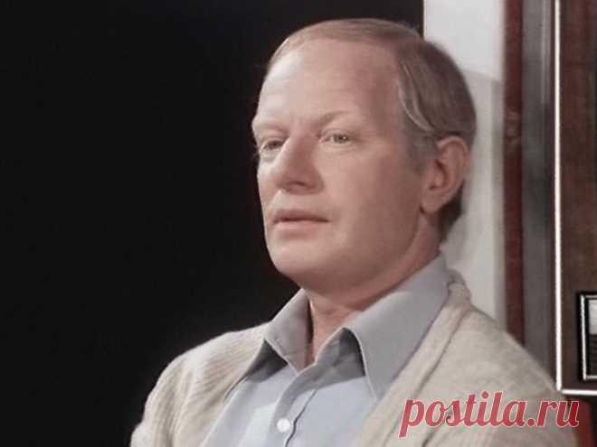 Альберт Филозов, 25 июня, 1937
 • 11 апреля 2016