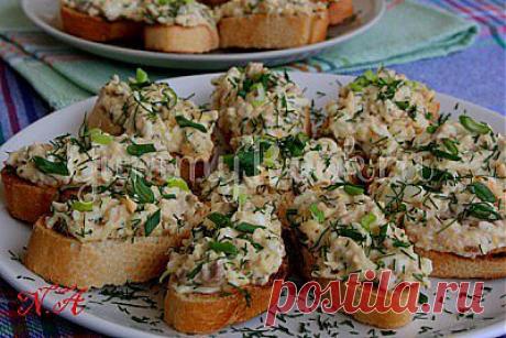 Закусочные бутерброды с печенью трески  - пошаговый рецепт с фото
