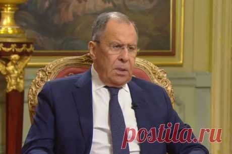 Лавров заявил, что ситуация с Украиной удерживается на плаву по инерции. Глава МИД РФ считает, что многим в Европе надоела Украина.