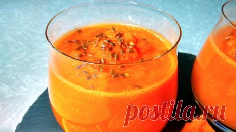 Морковное смузи с яблоком и апельсином