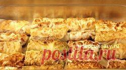 Голубцы, запечённые под сметано-томатным соусом - Видеокулинария.рф - видео-рецепты Бабушки Эммы