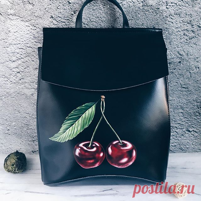 🍒 Вишенка на рюкзаке, как вишенка на торте🤗
.
🍒Тот случай, когда изделие не с изюминкой, а с вишенкой😂
.
🍒А что бы из фруктов/ягод нарисовали?
.
🌿натуральная кожа
🎨ручная роспись
.
💰6200 руб
.
🍒для заказа и по любым вопросам:
.
💫Директ
💫Ватсап
.
#вишня #вишневыйсезон #рюкзак_lenali #рюкзаксросписью #рюкзаксрисунком #авторскийрюкзак