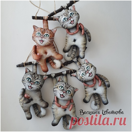 Котики с сосисками и колбасой 
#кот #котик #мурзик #текстильнаягрушка #грунтованныйтекстиль #ручнаяработа #хендмейд