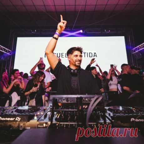 Miguel Bastida Winter Top Tracks » MinimalFreaks.co