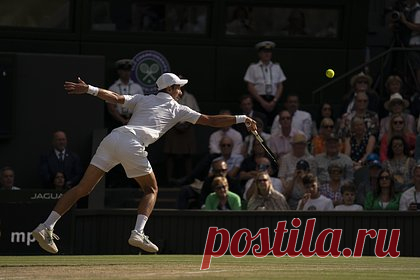Стали известны условия допуска россиян к Уимблдону-2023. Tennis Majors сообщил, что к Уимблдону-2023 не допустят российских теннисистов, получающих государственное финансирование. Кроме того, на спортивных аренах будет применен подход нулевой терпимости к любым флагам и символам в поддержку России и Белоруссии как со стороны игроков, так и со стороны болельщиков.