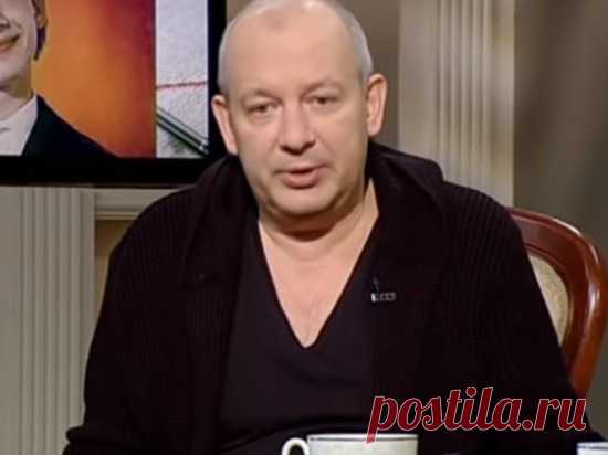 Следователи назвали причину смерти актера Дмитрия Марьянова - МК