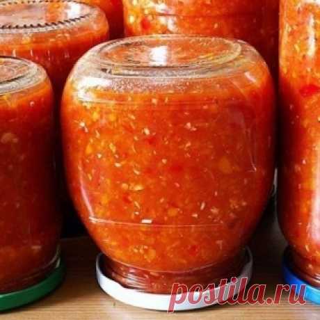 Острая аджика из кабачков