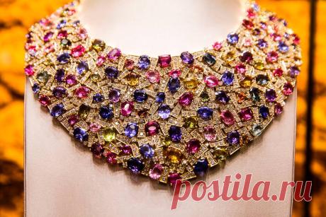 Ювелирное искусство от бренда BVLGARI