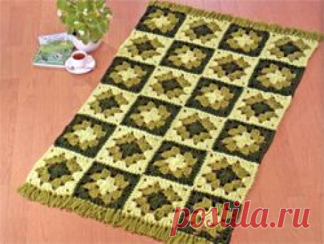 Коврик из мотивов-квадратов