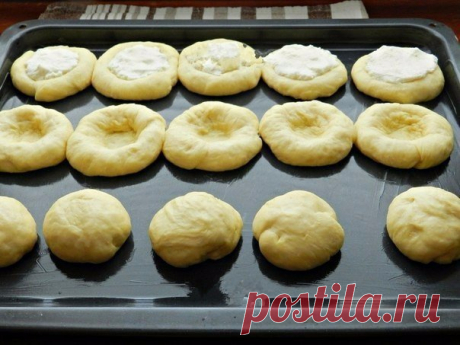 Очень вкусные, пышные и ароматные домашние ватрушки с творогом