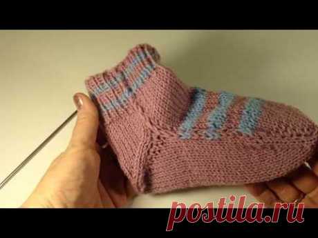 Как вязать носки двумя спицами/How to knit socks with two knitting needles.
