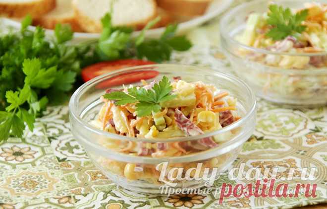 Салат с корейской морковью, копченой колбасой и свежим огурцом