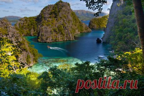 Как на Филиппинах живется фрилансерам | Чёрт побери Все, что нужно знать, чтобы переехать на Филиппины на несколько месяцев или лет и влюбиться в эту тропическую страну.   До недавнего времени я работал в офисе, в небольшом провинциальном городишке на юге Приморского края. Но моей мечтой всегда было переехать жить в тропические страны и научиться работать удаленно. До того, как осуществилась моя мечта, я несколько раз посещал Таиланд в зимнее время года и проводил там свой...