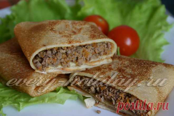 Фаршированные блинчики с куриными сердечками: рецепт