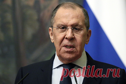 Украину уличили в намерении втянуть Россию в боевые действия в Донбассе. Глава МИД России Сергей Лавров заявил, что нарушение Украиной Минских соглашений привело к эскалации напряженности на линии разграничения в Донбассе. Дипломат отметил, что Киев намеренно разжигает конфликт и устраивает провокации, чтобы вынудить Москву дать ответную реакцию.