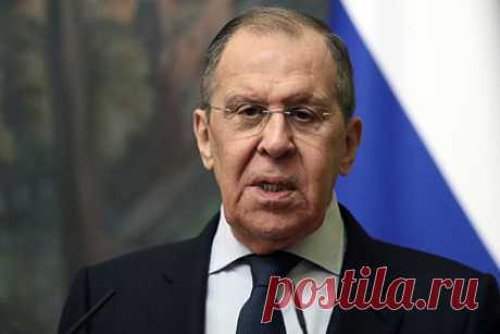 Украину уличили в намерении втянуть Россию в боевые действия в Донбассе. Глава МИД России Сергей Лавров заявил, что нарушение Украиной Минских соглашений привело к эскалации напряженности на линии разграничения в Донбассе. Дипломат отметил, что Киев намеренно разжигает конфликт и устраивает провокации, чтобы вынудить Москву дать ответную реакцию.