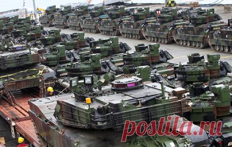 В Пентагоне сообщили об отправке на Украину первой партии из более чем 60 БМП Bradley. Груз на прошлой неделе покинул Норт-Чарлстон, штат Южная Каролина, уточнили в Транспортном командовании ВС США