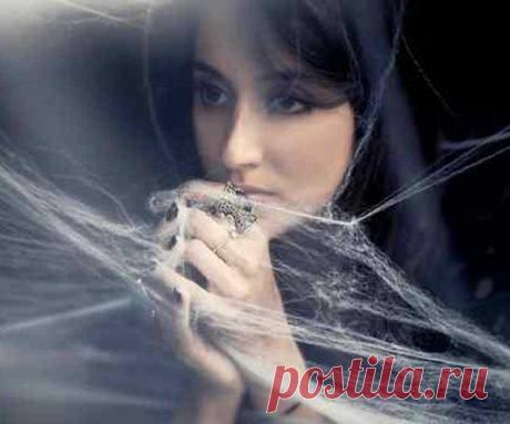 Как снять с себя порчу самостоятельно: сильные ритуалы в домашних условиях, обряды с помощью соли или свечи и другие методы, чтобы убрать сглаз? Как избавиться от порчи и проклятий самостоятельно в домашних условиях православному человеку? Как избавиться от порчи и проклятий самостоятельно в домашних условиях православному человеку? Снятие порчи без шарлатанов возможно. Способы самостоятельно избавиться от неё заговорами, ритуалами и сильными молитвами. Признаки снятия порчи.