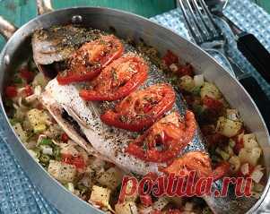 Запеченная рыба с овощами